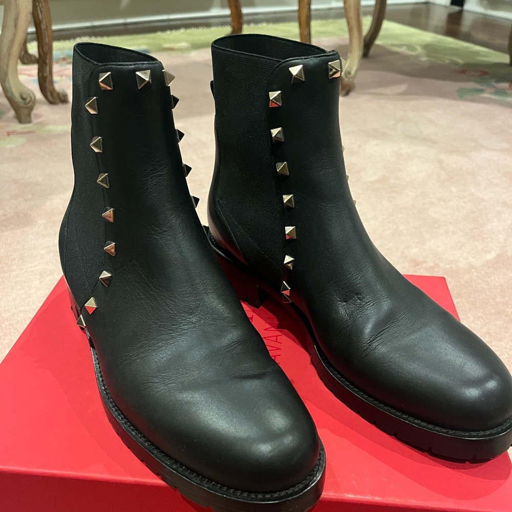 Valentino Boots with Studs Size 39